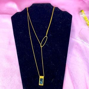 - This beautiful Bloomingdales necklace